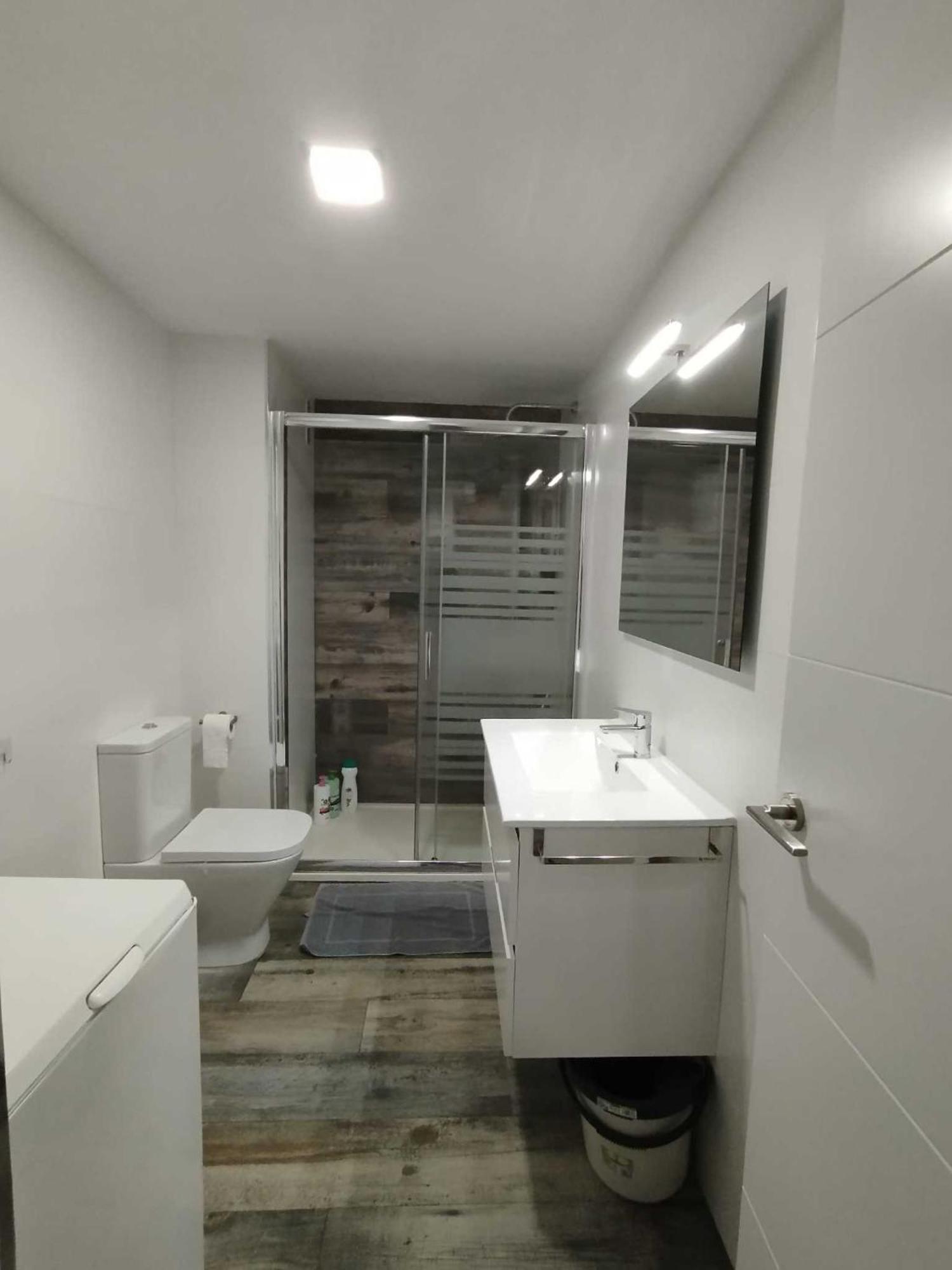 Plazamar Centro Apto 1 Dorm 3 Huesped Playa Wifi Torre Del Mar